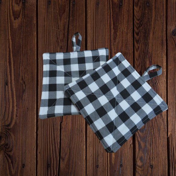 Handmade Potholder, Set of 2, Reversible Cherries and Buffalo Check Hot Pad - Picture 2 of 4